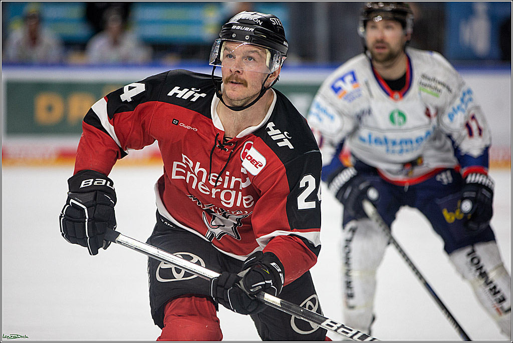 PENNY DEL;  Koelner Haie - Iserlohn Roosters; Koeln, 01.03.2022